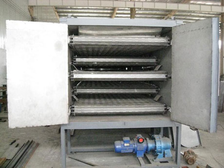 皮革（gé）烘幹機