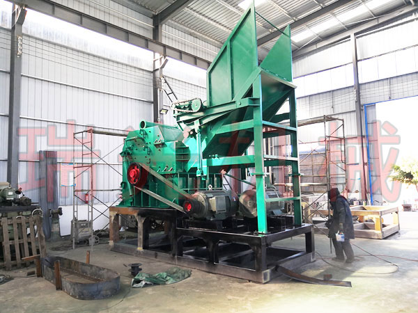 金屬（shǔ）粉碎機品牌|金屬粉碎機圖片|金屬粉碎機在哪買