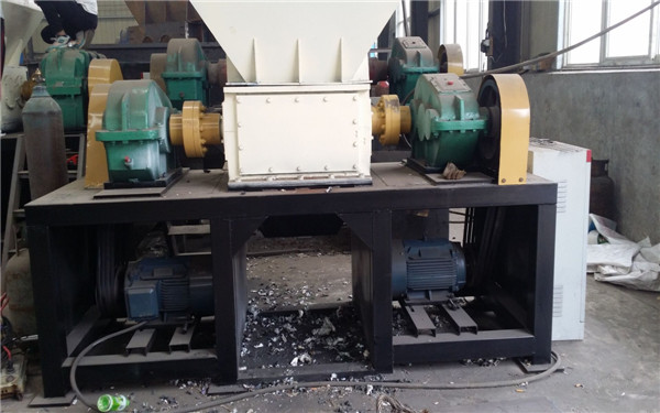 薄膜撕碎機多少錢|薄（báo）膜撕碎機生產廠家|薄膜撕（sī）碎機出廠價